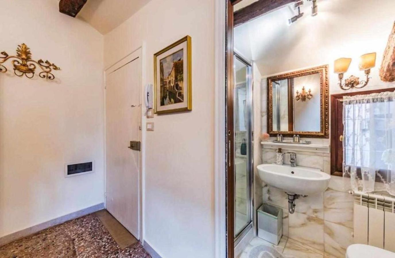 Emanuela'S Flat Apartman Velence Kültér fotó